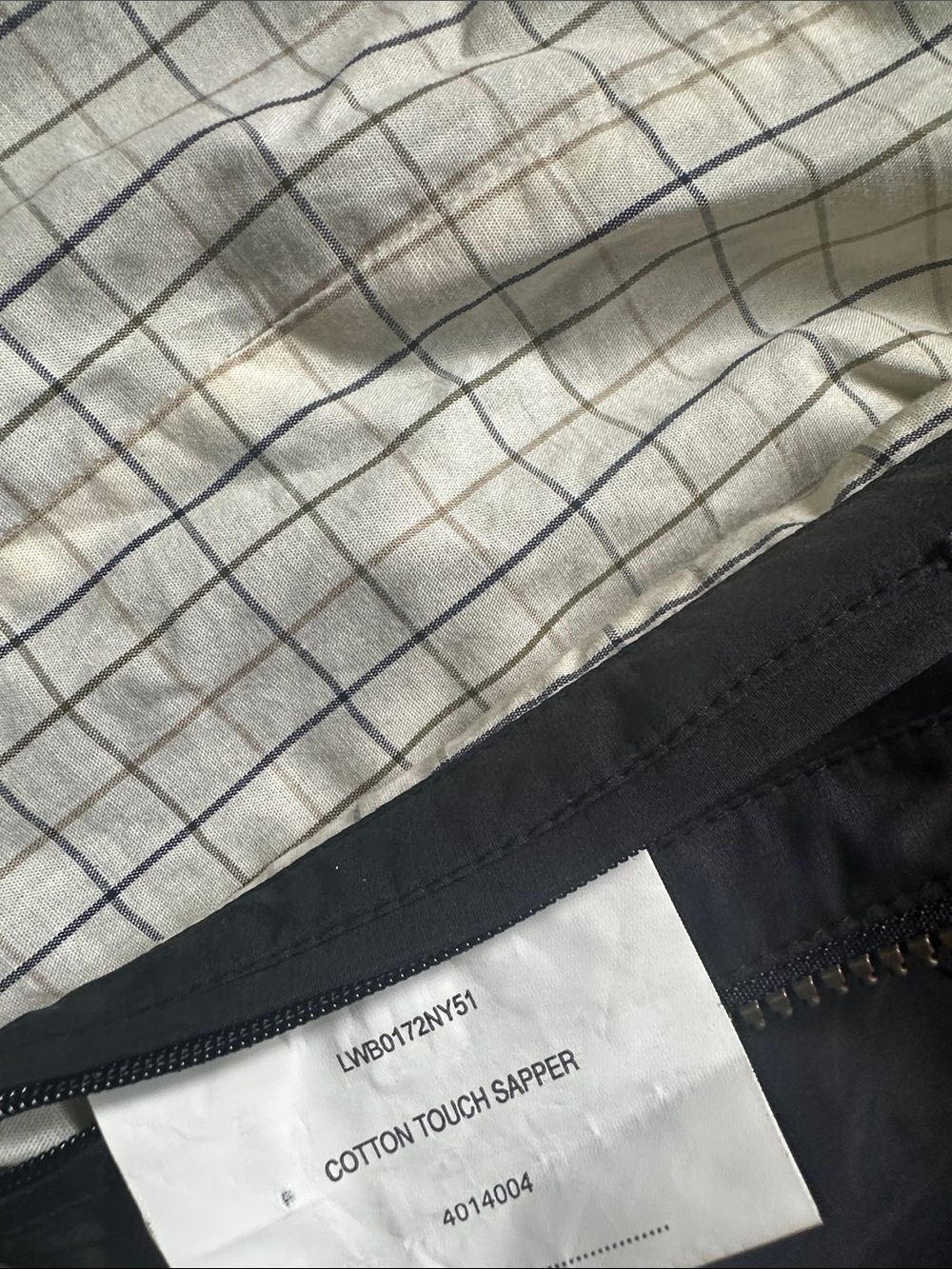 Barbour Black Jacket - US size 4, Euro 34 Good condition! - Picture 6 of 8
